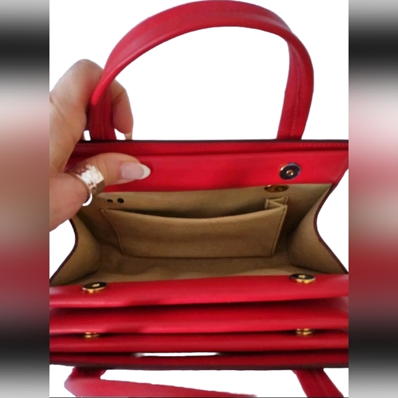 DOLCE & GABBANA RED LEATHER MINI TOTE WITH MIRROR - Picture 8 of 15